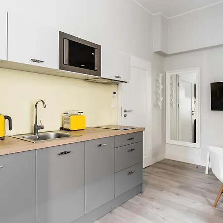 Sanhaus - Chopina 13 - W Centrum, 5 Minut Od Plazy I Deptaka